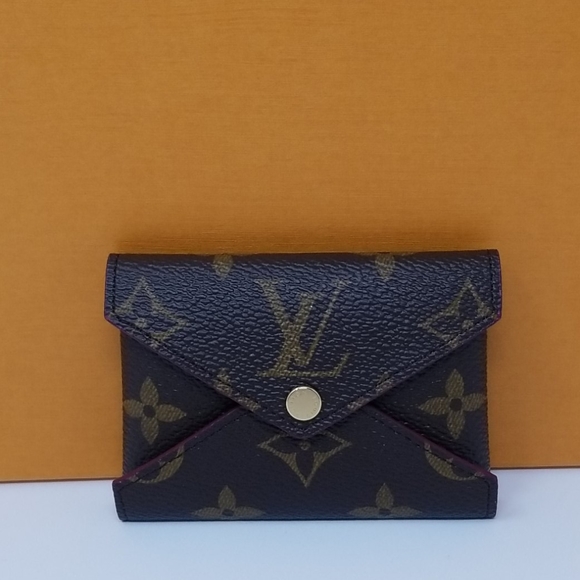 Louis Vuitton Monogram Kirigami Small Card Holder - Picture 3 of 10